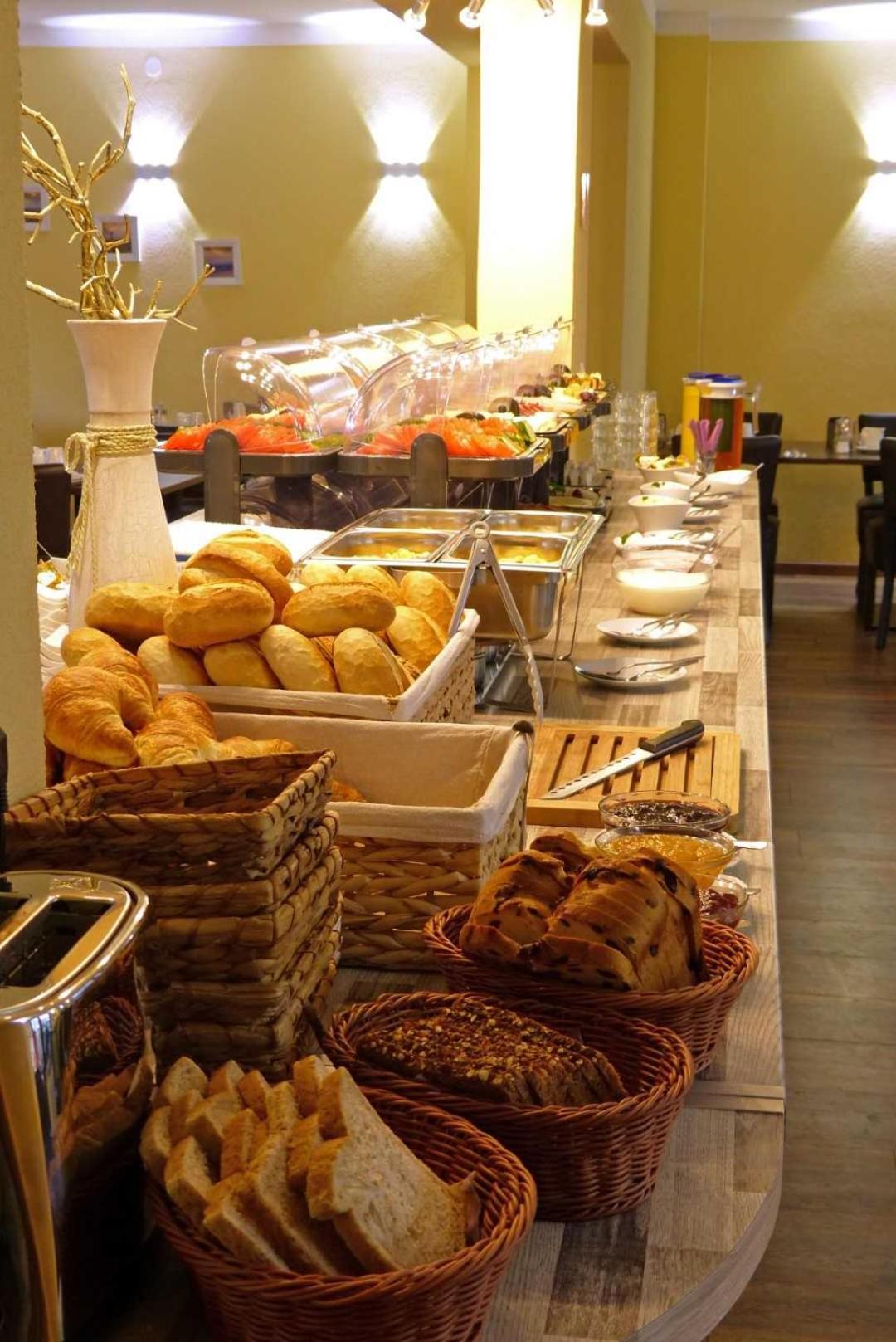 Hotel Zur Seerobbe Cuxhaven Buitenkant foto